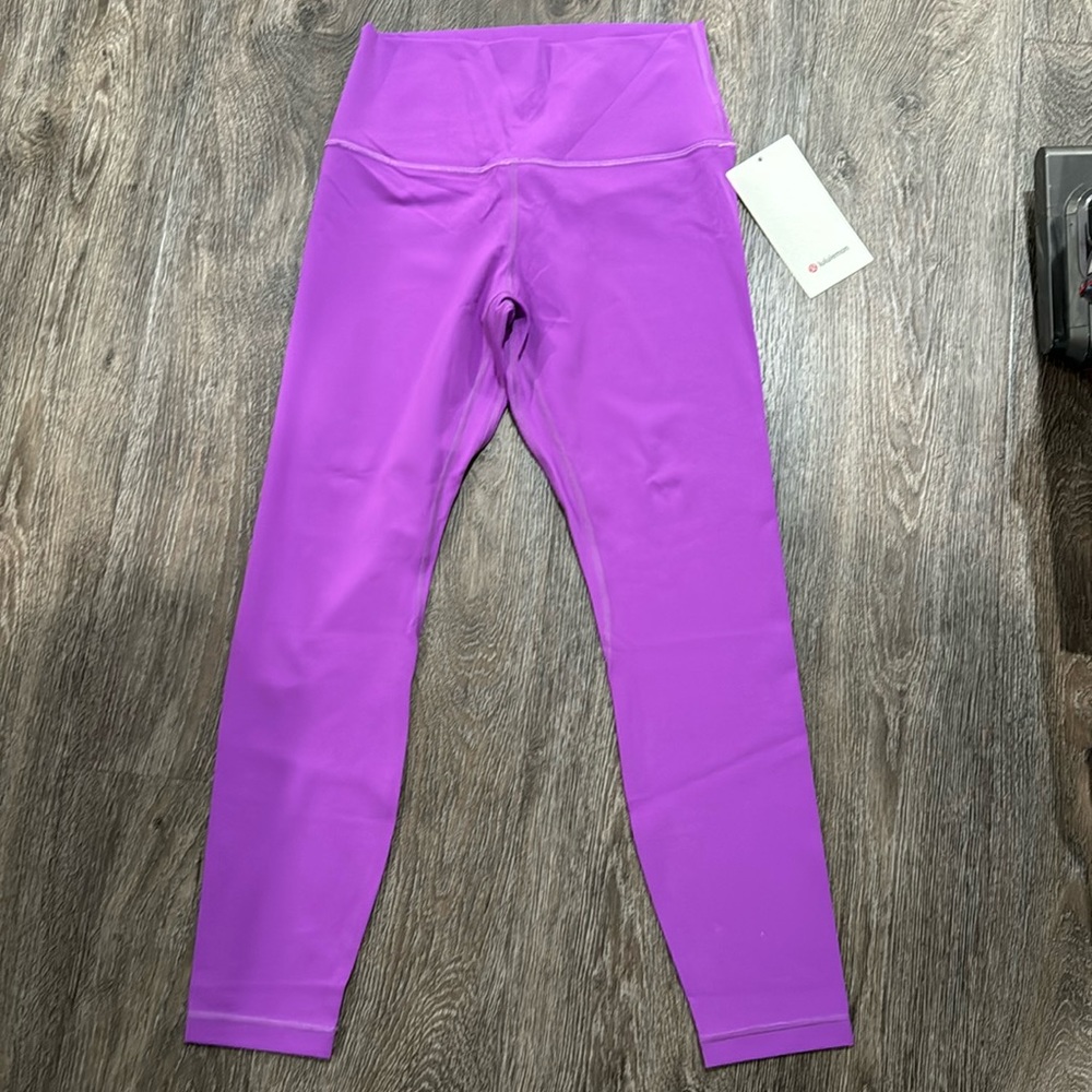 Brand new lululemon leggings!
